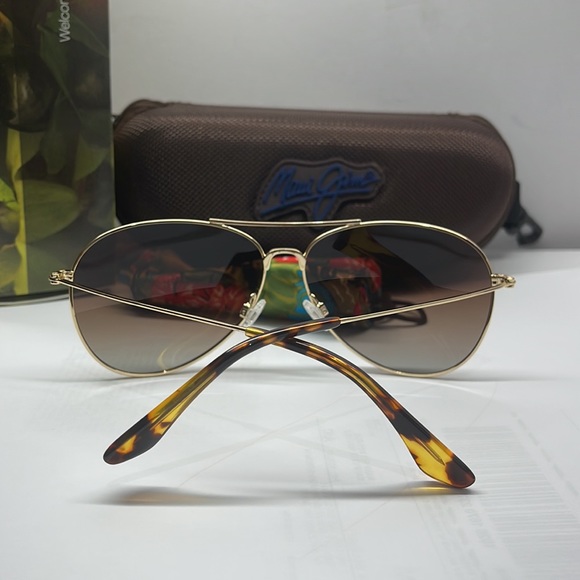 Brand New Maui Jim Polarized Aviator double bridge Gold with Gradient Brown lens - Picture 7 of 7
